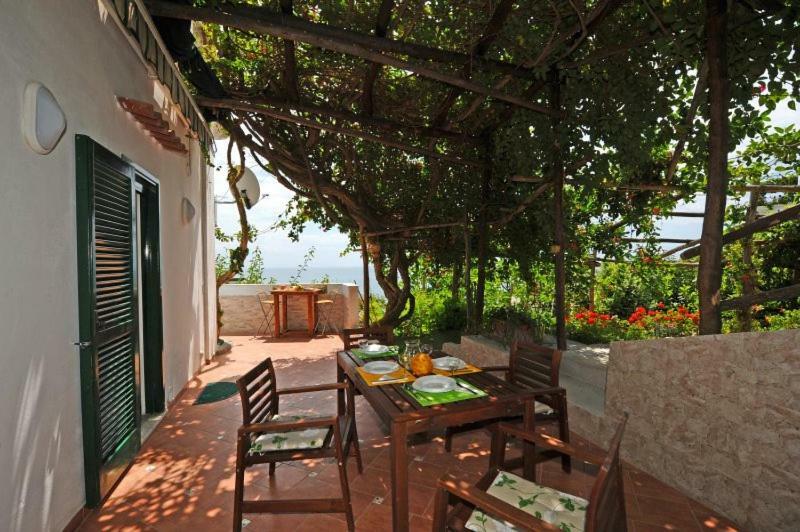 Casa Emi Apartment Амалфи Екстериор снимка